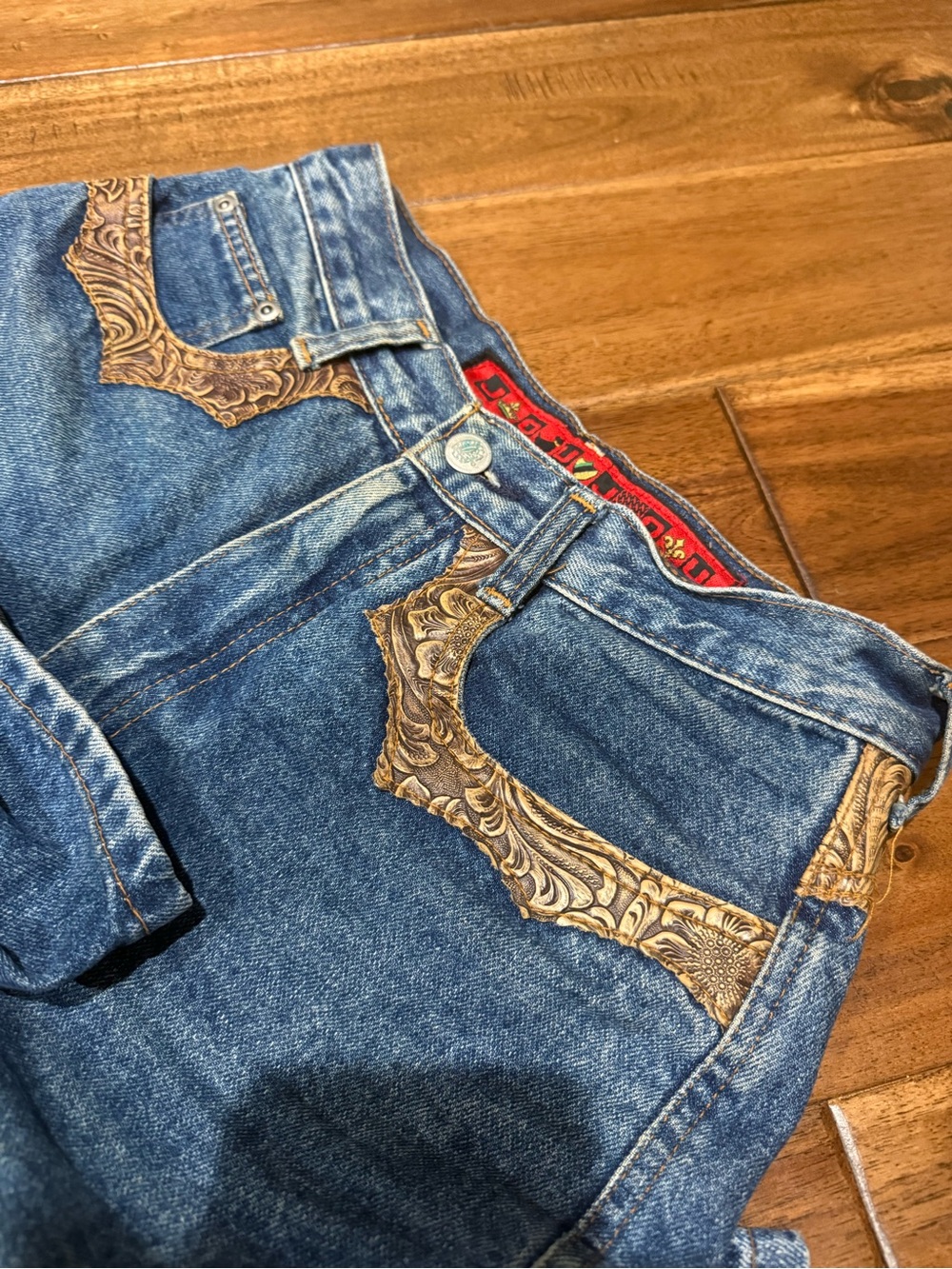 Women’s Blue Denim Jeans with Ornate Tan Embossed Trim 7/8